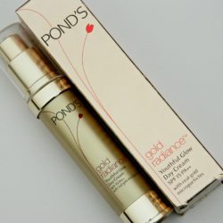Ponds Gold Radiance Day Cream 50G for skin care