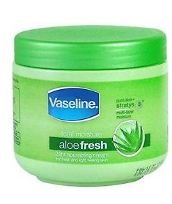 Vaseline total moisture aloe fresh cream for skin care