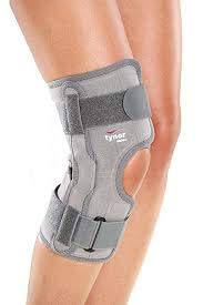 TYNOR Functional knee support D-09(Size- Small)
